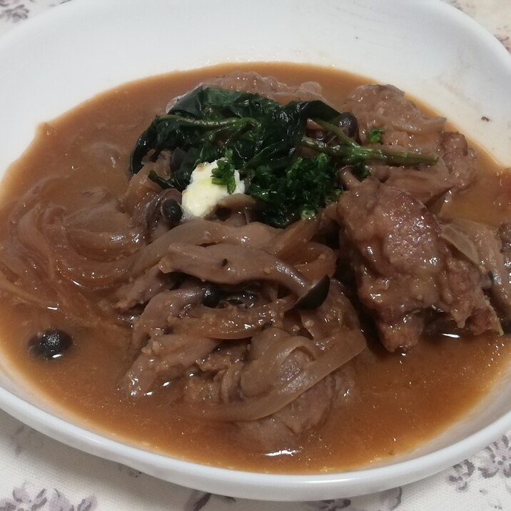 簡単おもてなし♪鳥もも肉で赤ワイン煮